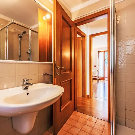 Apartment Vaccari By Interhome Madonna di Campiglio
